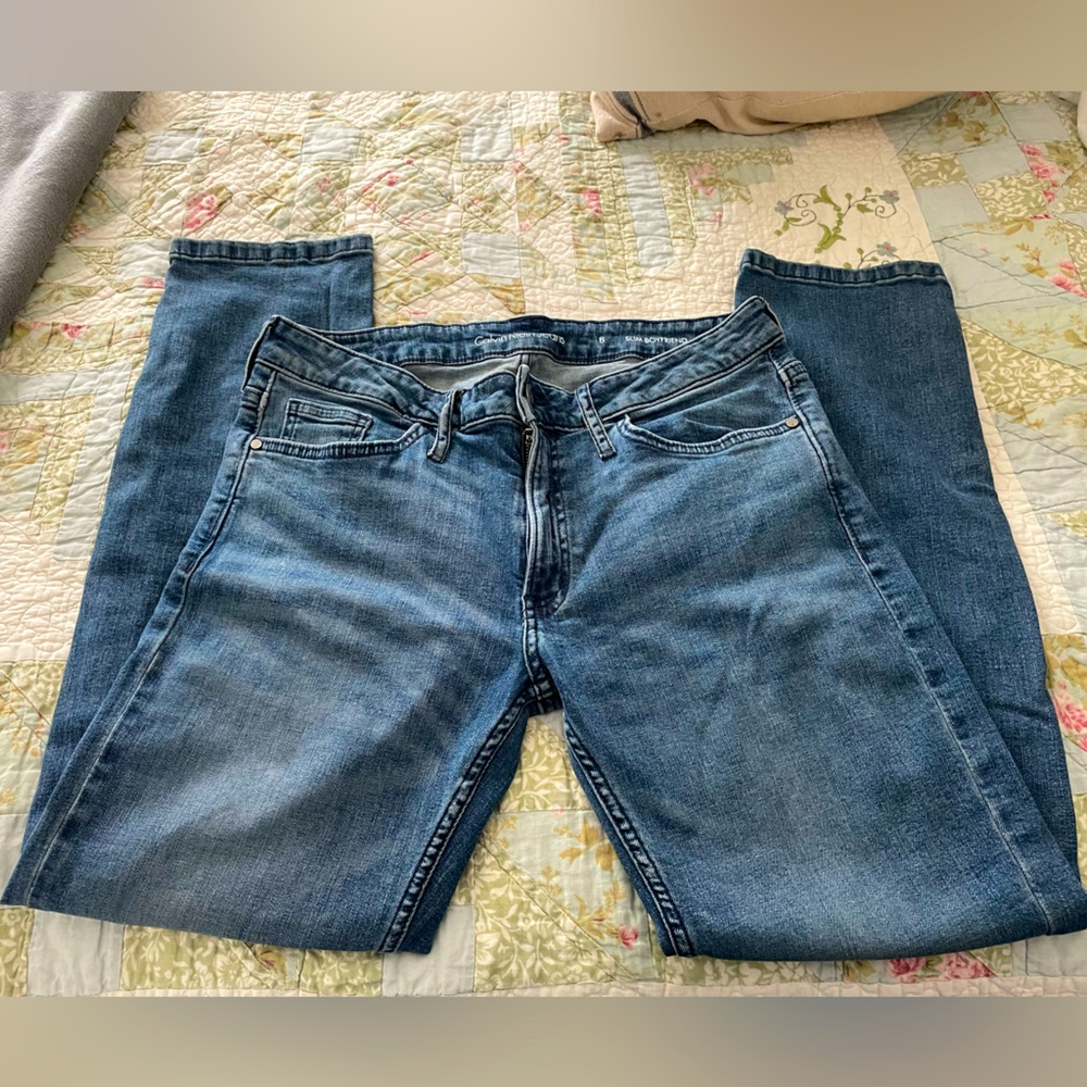 Calvin Klein boyfriend jeans sz 8 EUC